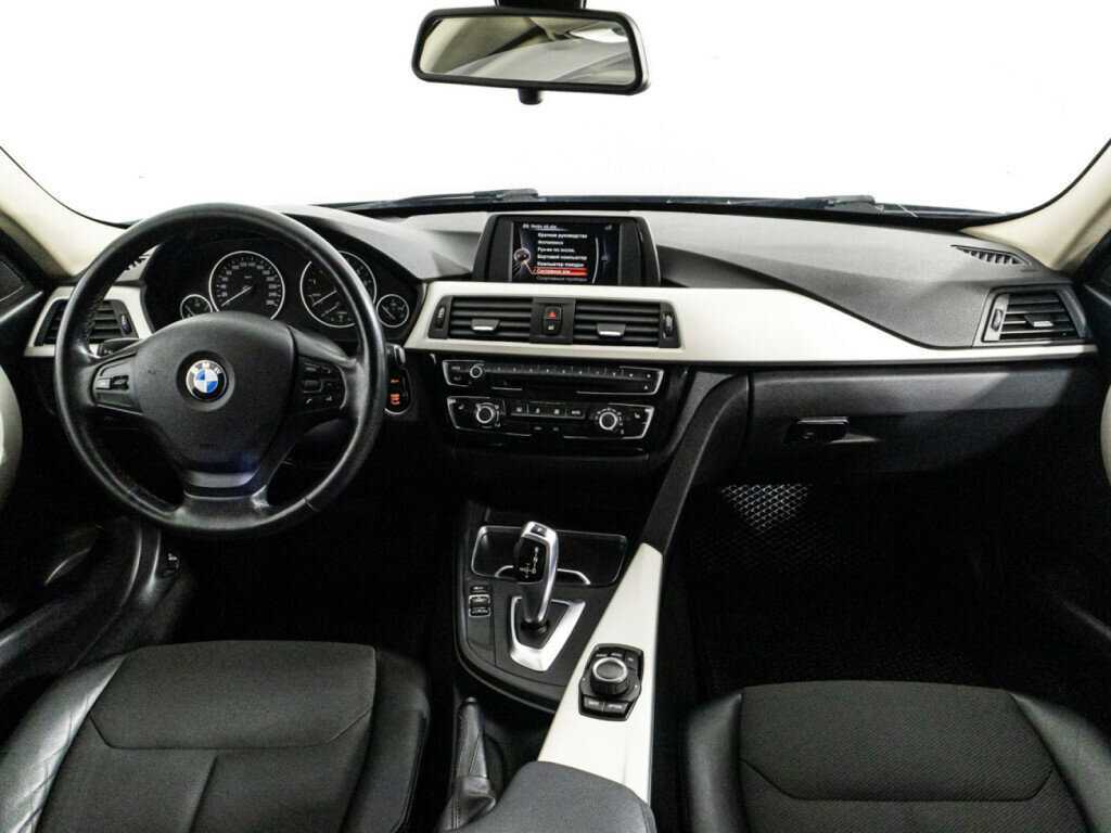BMW 3 серии 320i, 2016 Фото №13