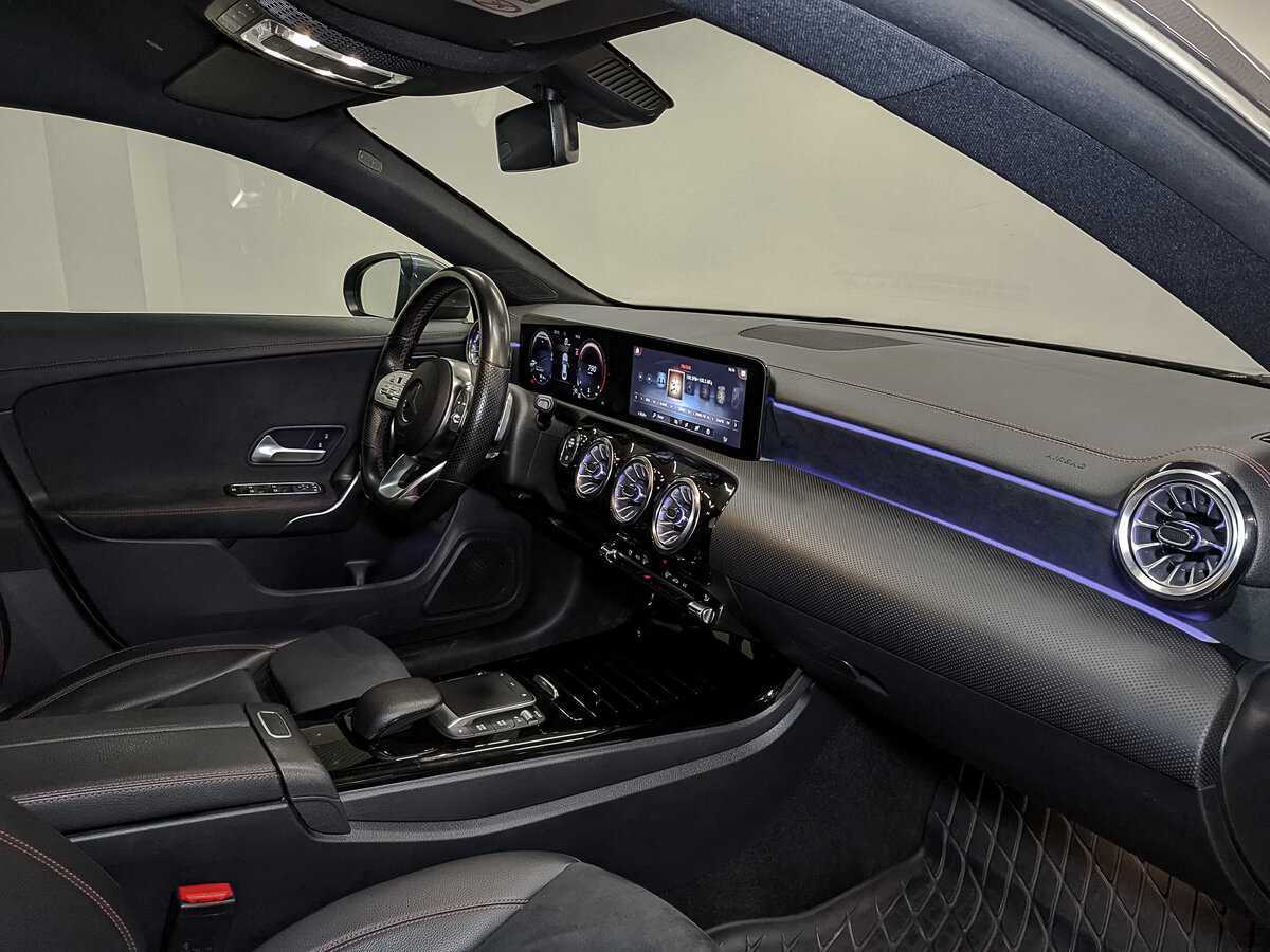 Mercedes-Benz CLA 200, 2021 Фото №13