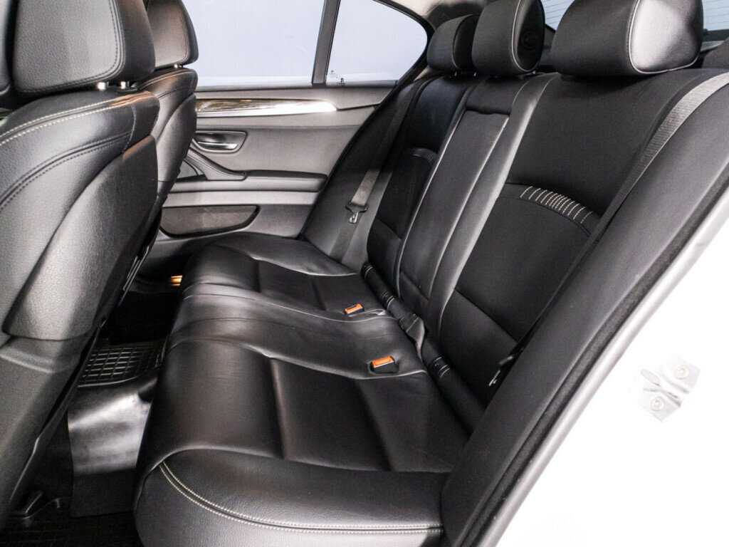 BMW 5 серии 530d xDrive, 2016 Фото №10