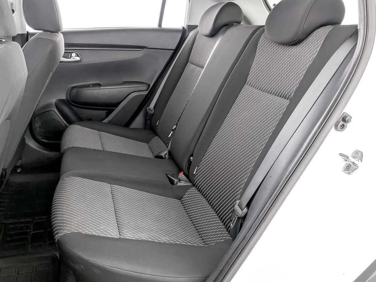 Kia Rio X-Line, 2019 Фото №12