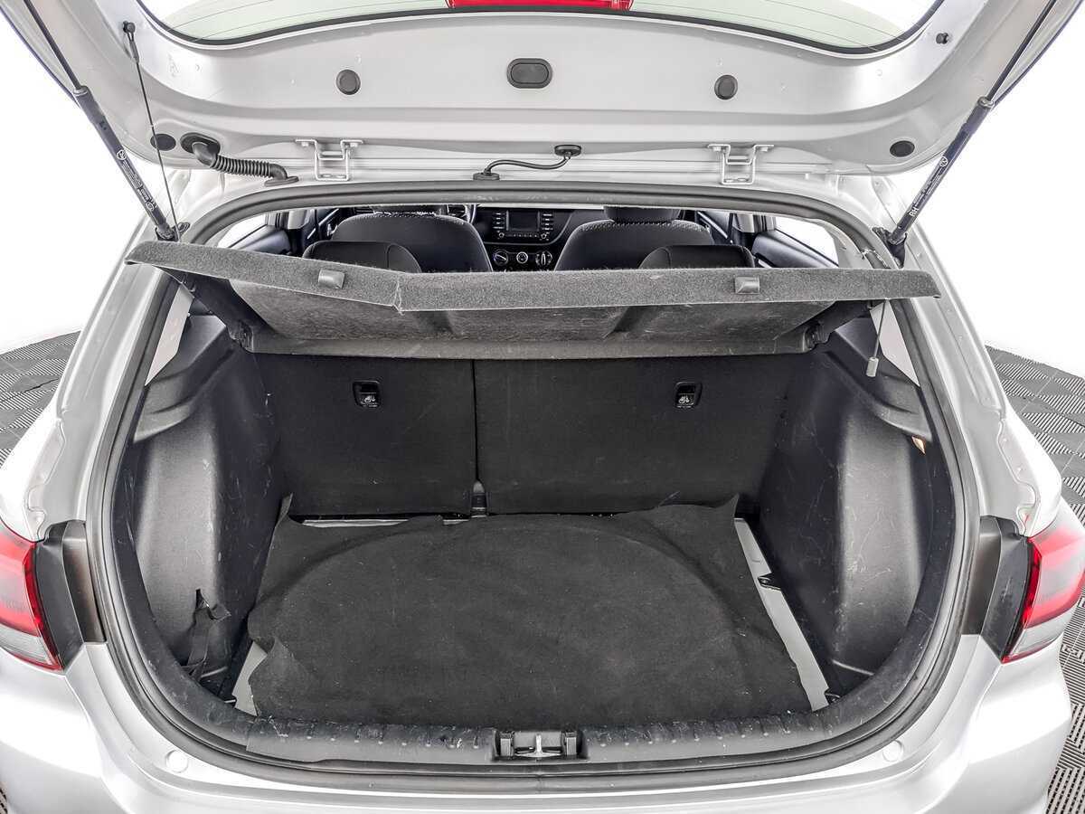 Kia Rio X-Line, 2020 Фото №10