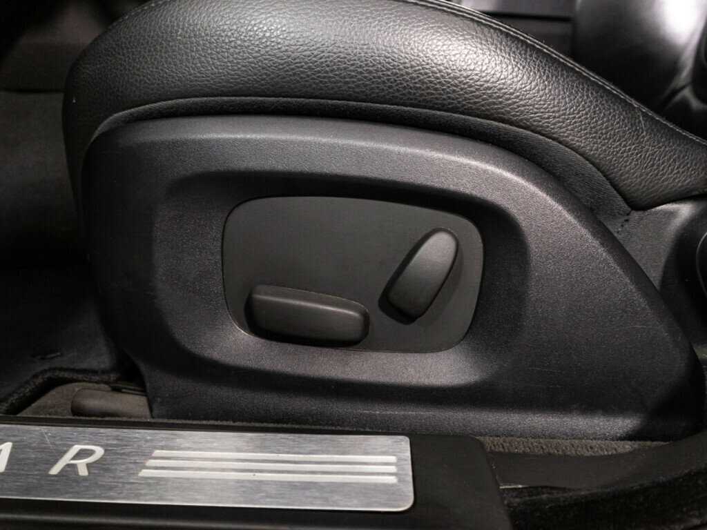 Jaguar XF, 2012 Фото №16