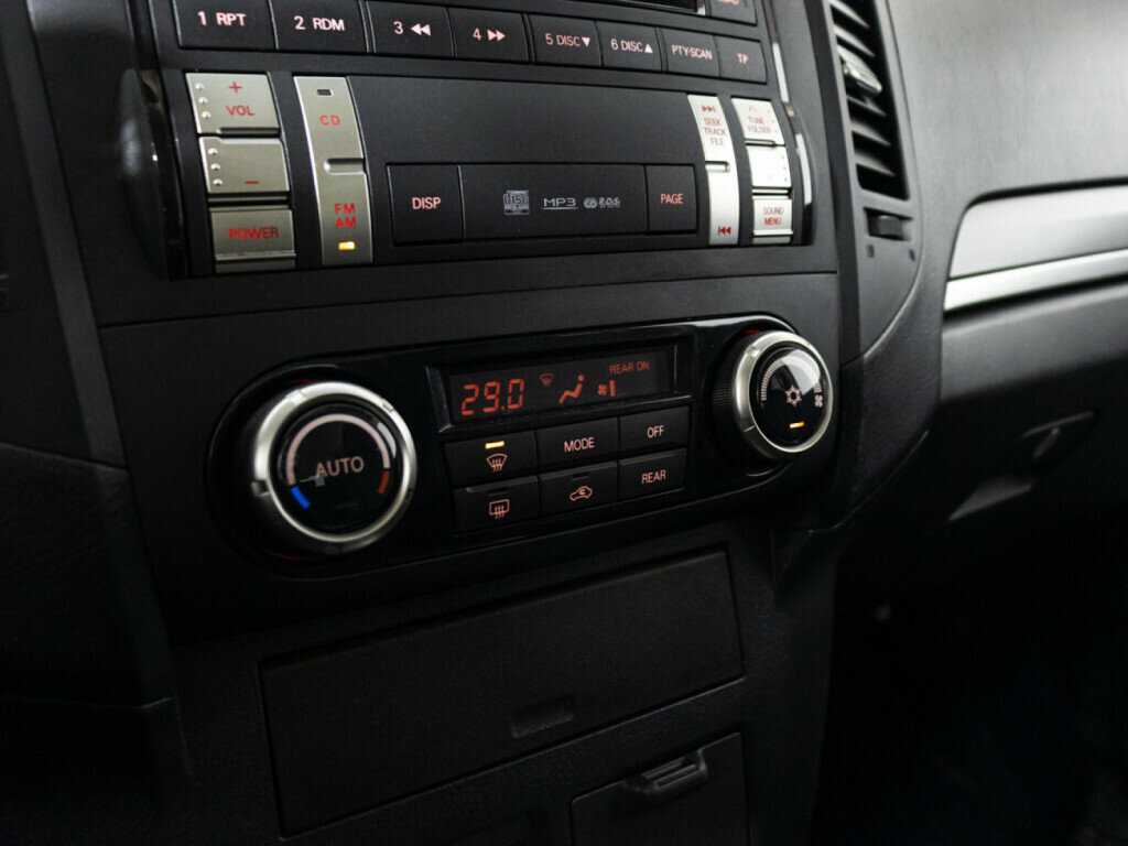 Mitsubishi Pajero, 2013 Фото №24