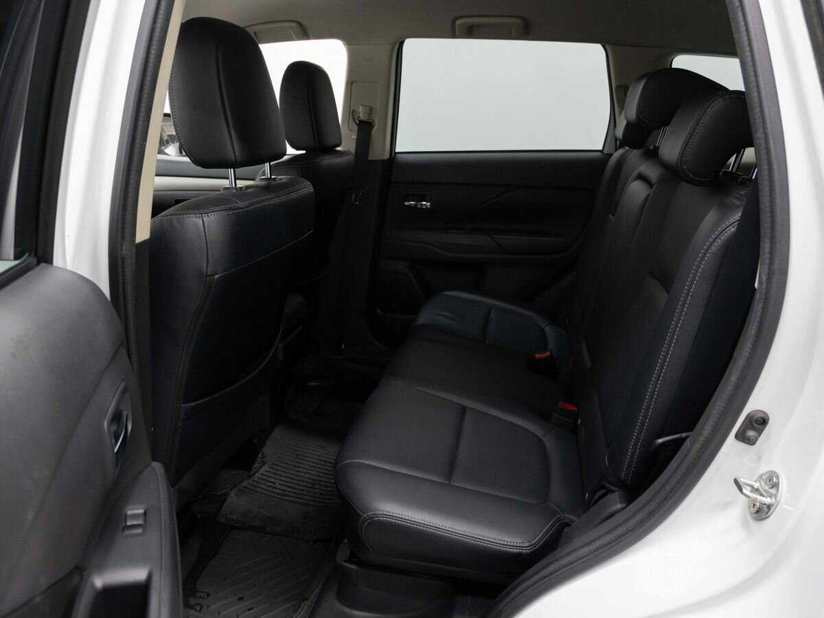 Mitsubishi Outlander, 2012 Фото №10