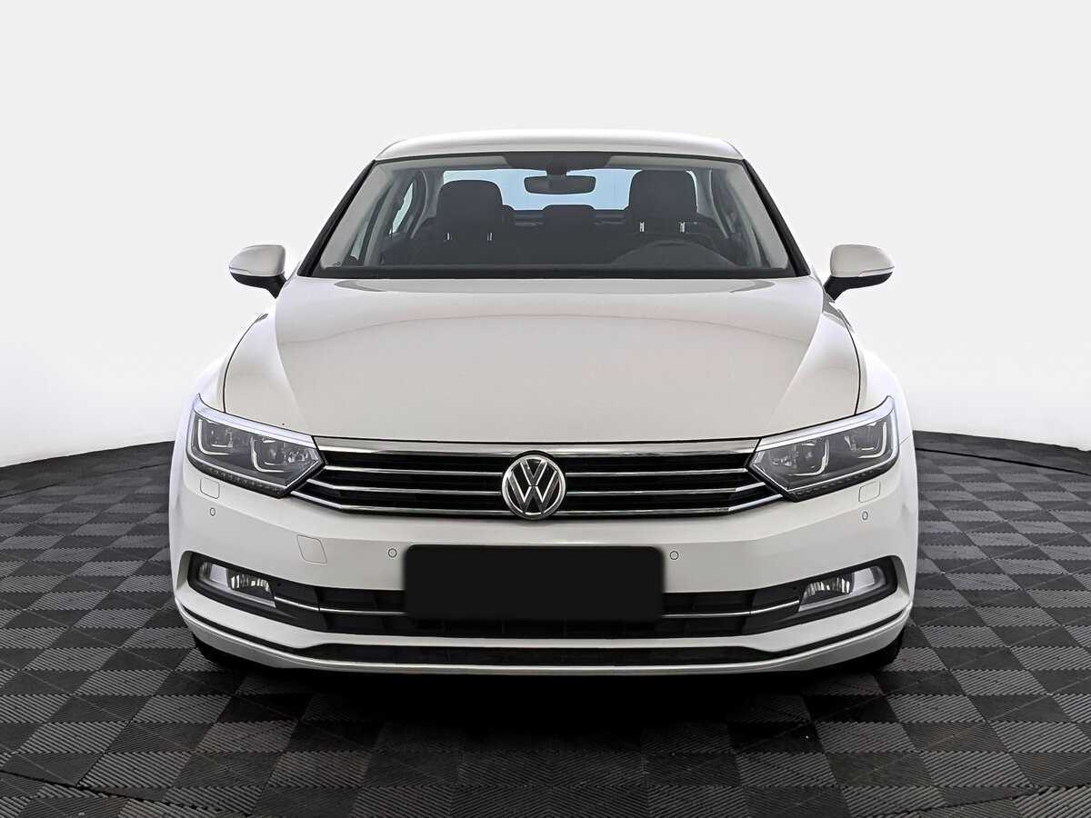 Volkswagen Passat, 2019 - 56 357 км. | Фото №2