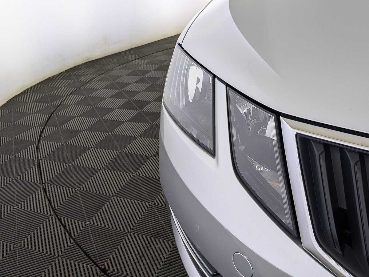 Skoda Octavia, 2018 Фото №11
