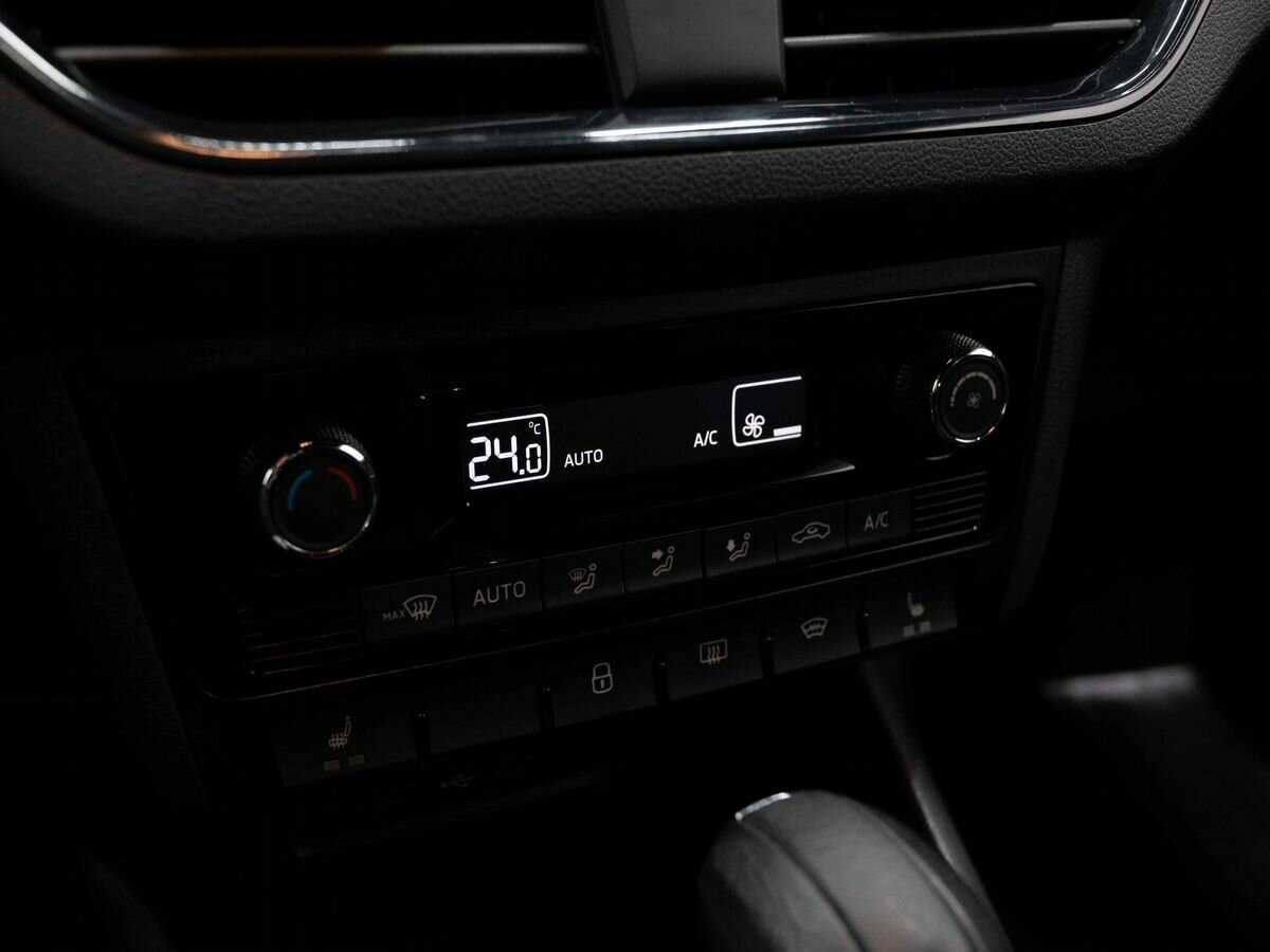 Volkswagen Polo, 2021 Фото №18