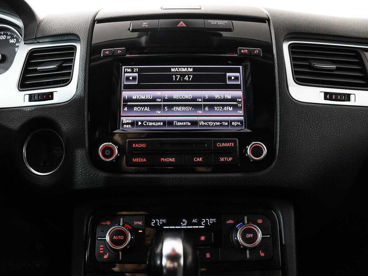 Volkswagen Touareg, 2012 Фото №16