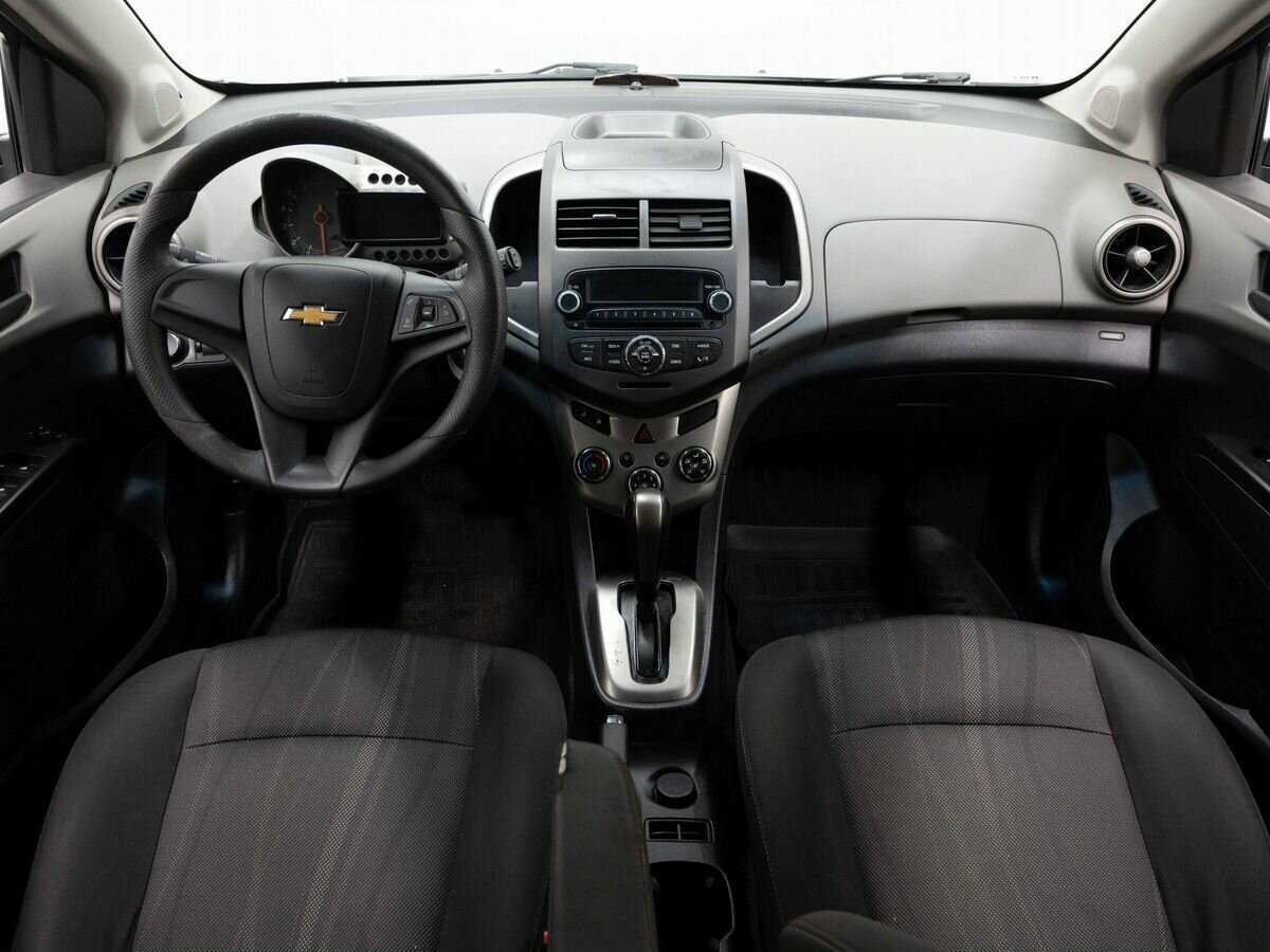 Chevrolet Aveo, 2014 Фото №14