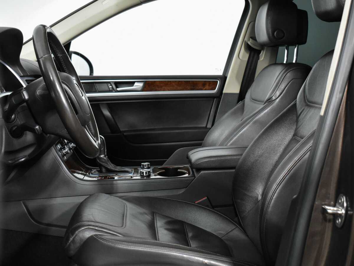 Volkswagen Touareg, 2013 Фото №13