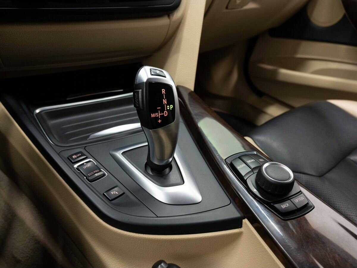 BMW 3 серии Gran Turismo 320d xDrive, 2013 Фото №22