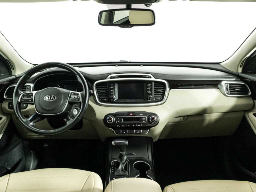 Kia Sorento, 2019 Фото №13