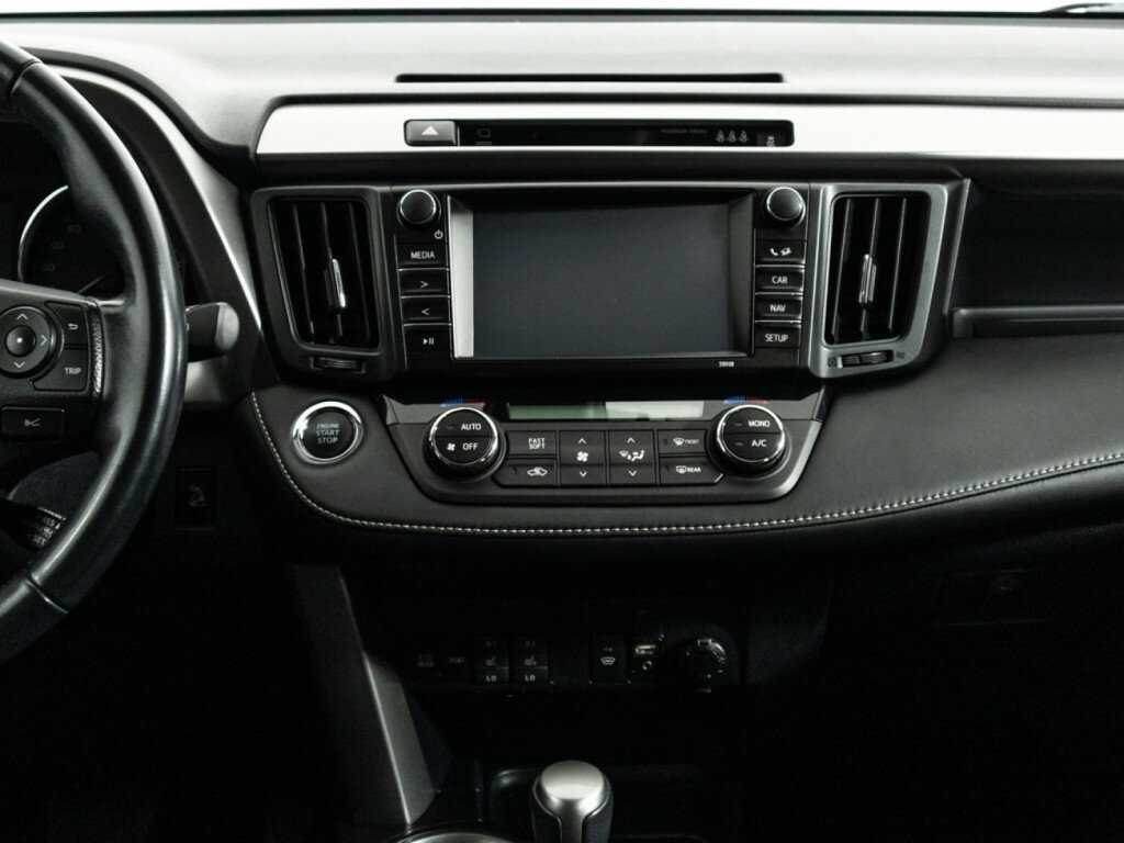 Toyota RAV4, 2017 Фото №14