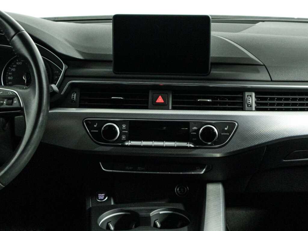 Audi A4, 2019 Фото №14