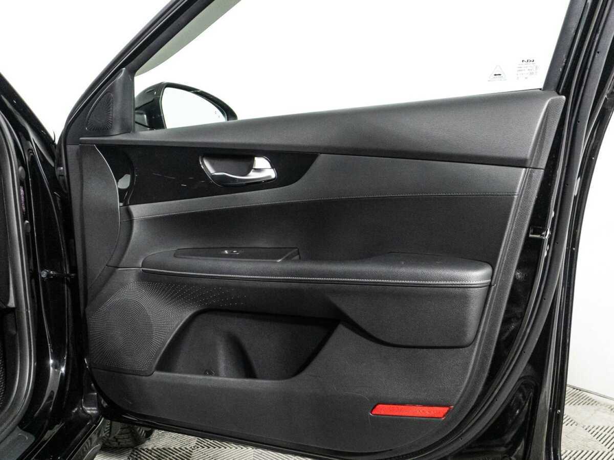 Kia Cerato, 2021 Фото №28