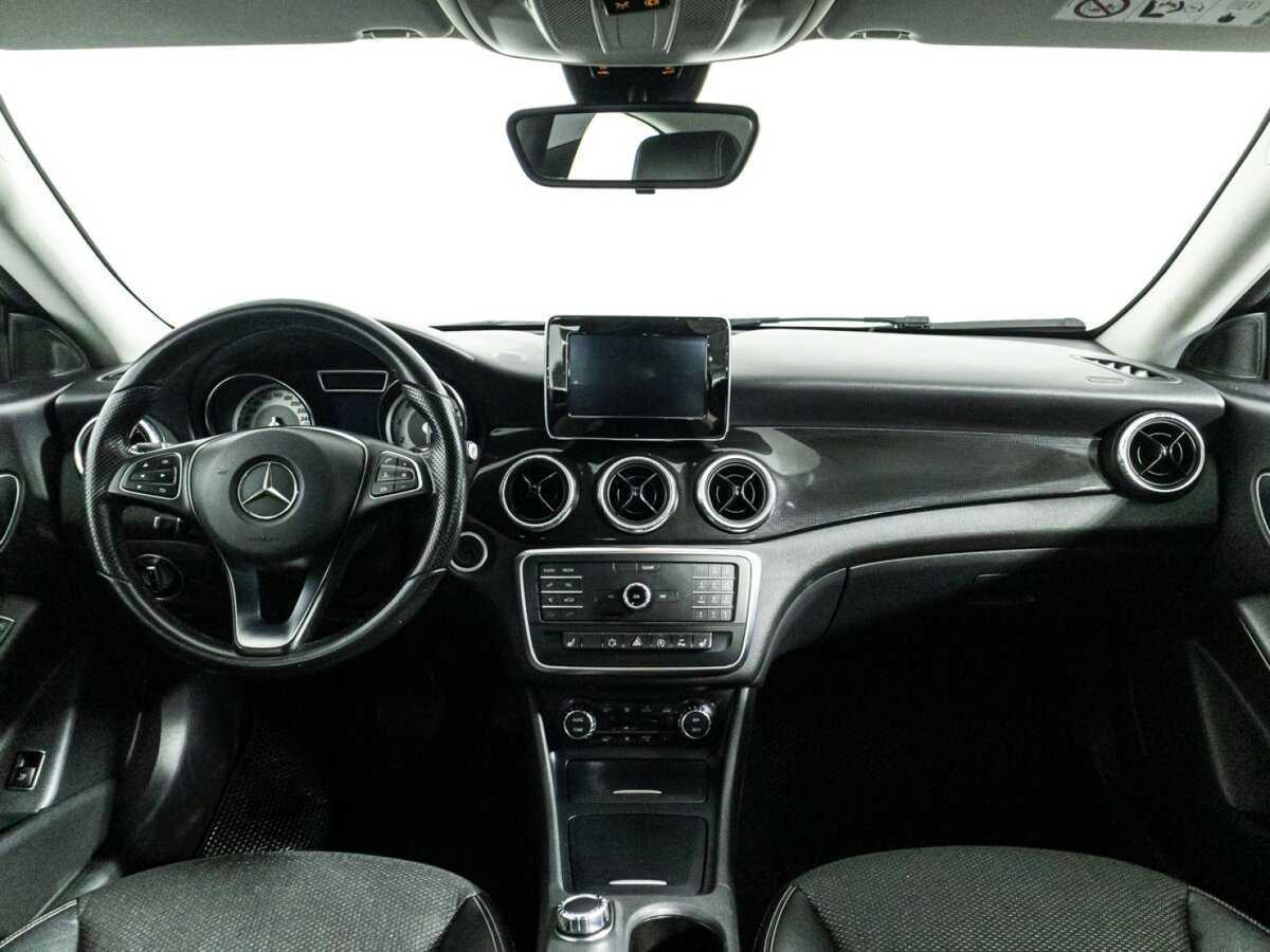 Mercedes-Benz CLA 200, 2015 Фото №13