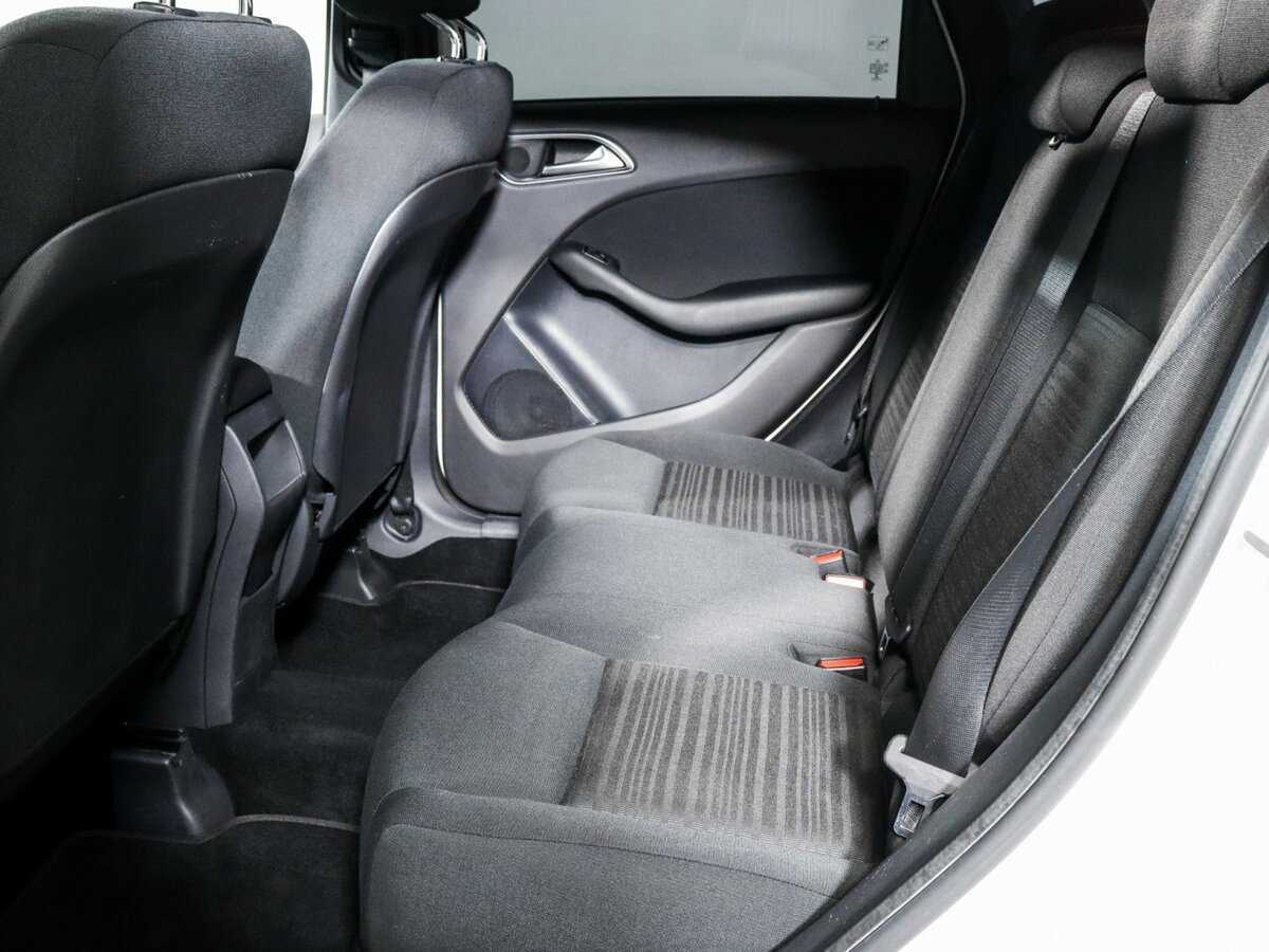 Mercedes-Benz B-Класс 180, 2015 - 138 377 км. | Фото №7