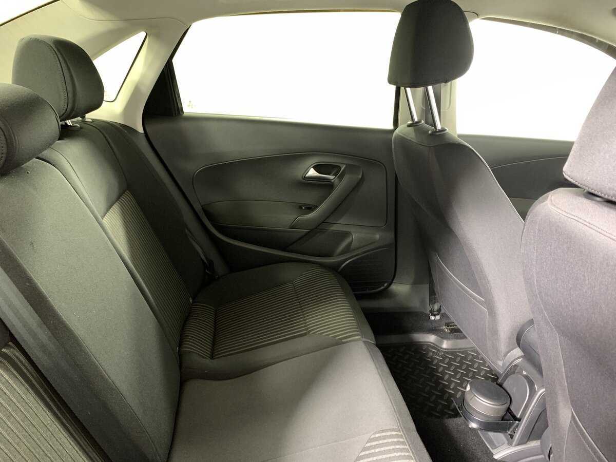 Volkswagen Polo, 2013 Фото №17