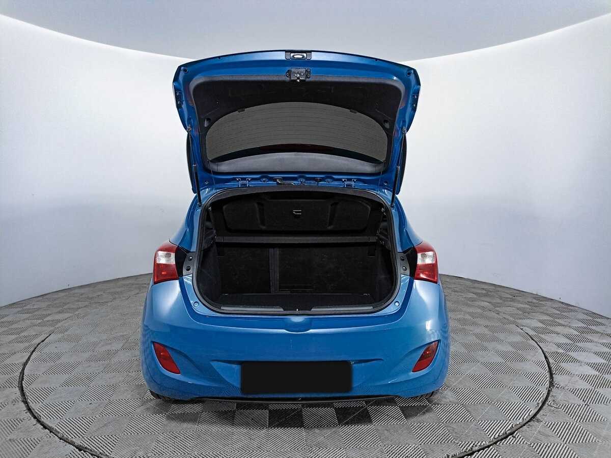 Hyundai i30, 2013 Фото №10
