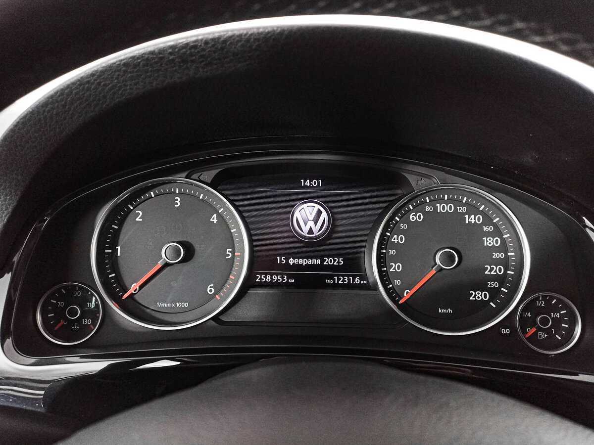 Volkswagen Touareg, 2013 Фото №10