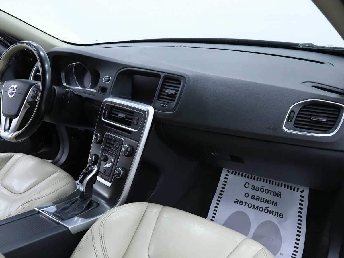 Volvo S60, 2014 Фото №13