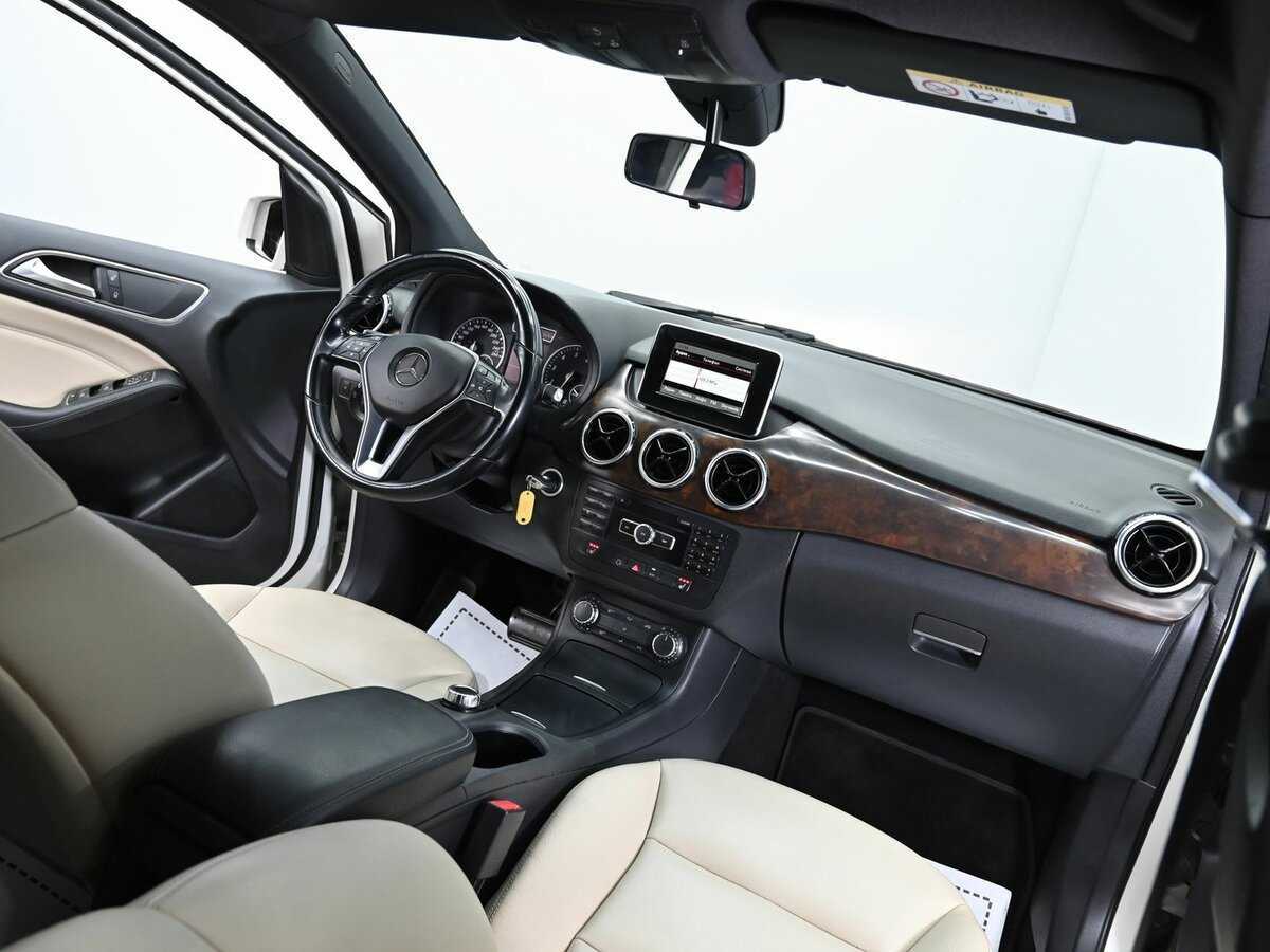 Mercedes-Benz B-Класс 180, 2013 Фото №10