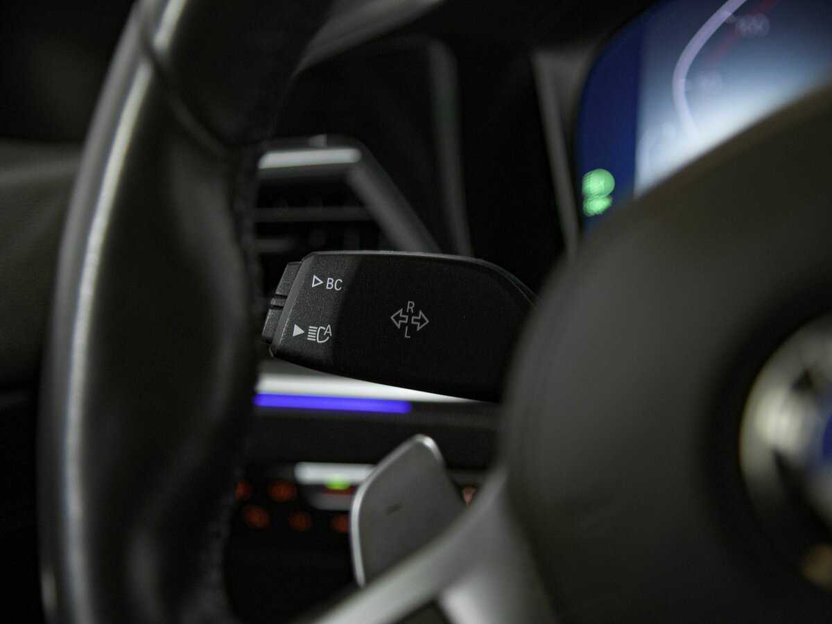 BMW 3 серии 320d xDrive, 2019 Фото №8