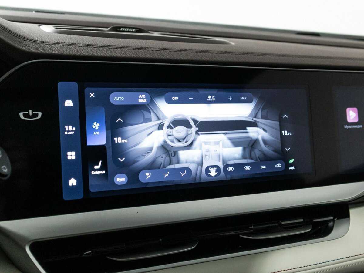 Geely Monjaro, 2022 Фото №22