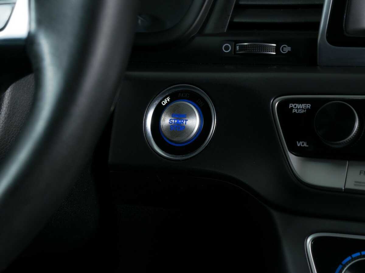 Hyundai Sonata, 2018 Фото №10