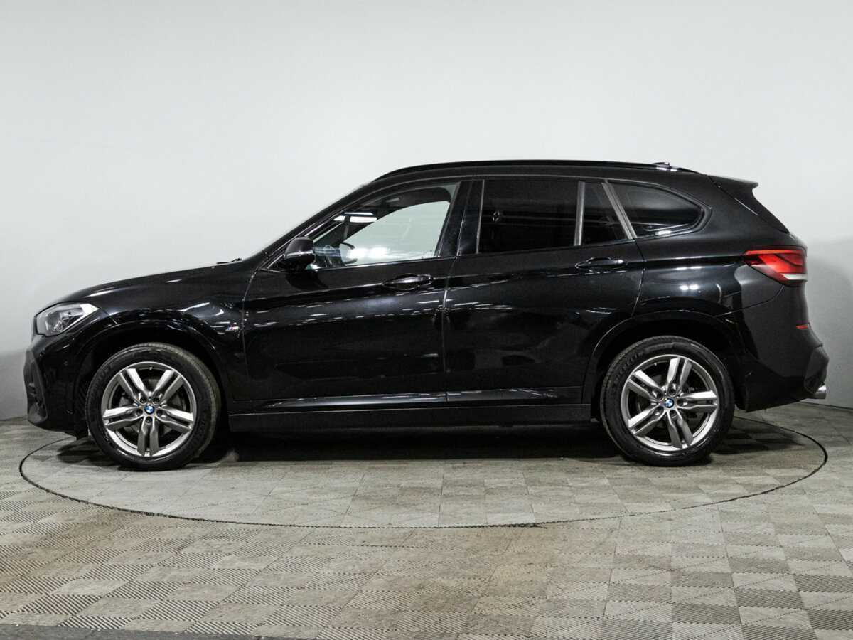 BMW X1 18d xDrive, 2021 Фото №8