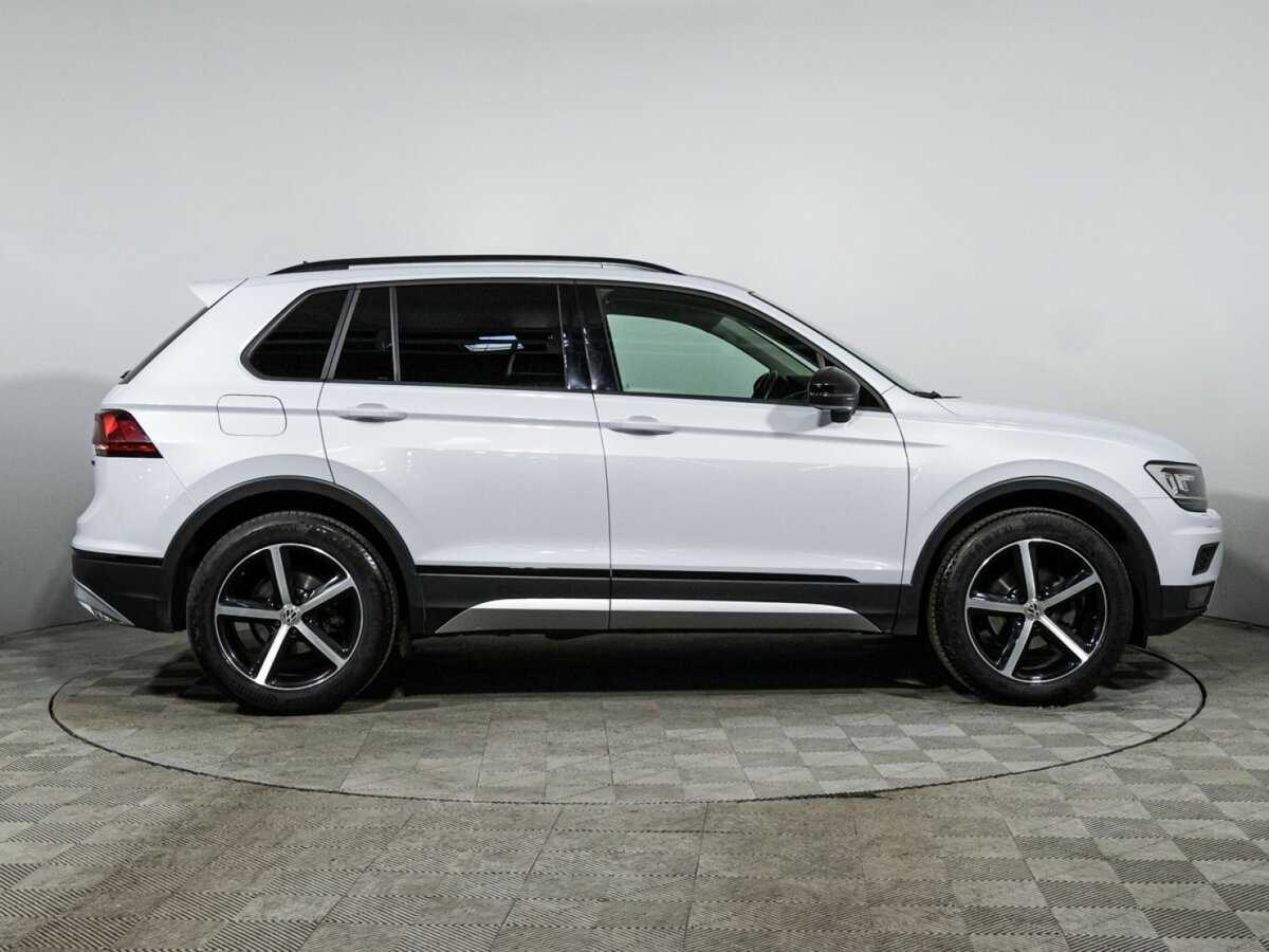 Volkswagen Tiguan, 2019 - 129 327 км. | Фото №4