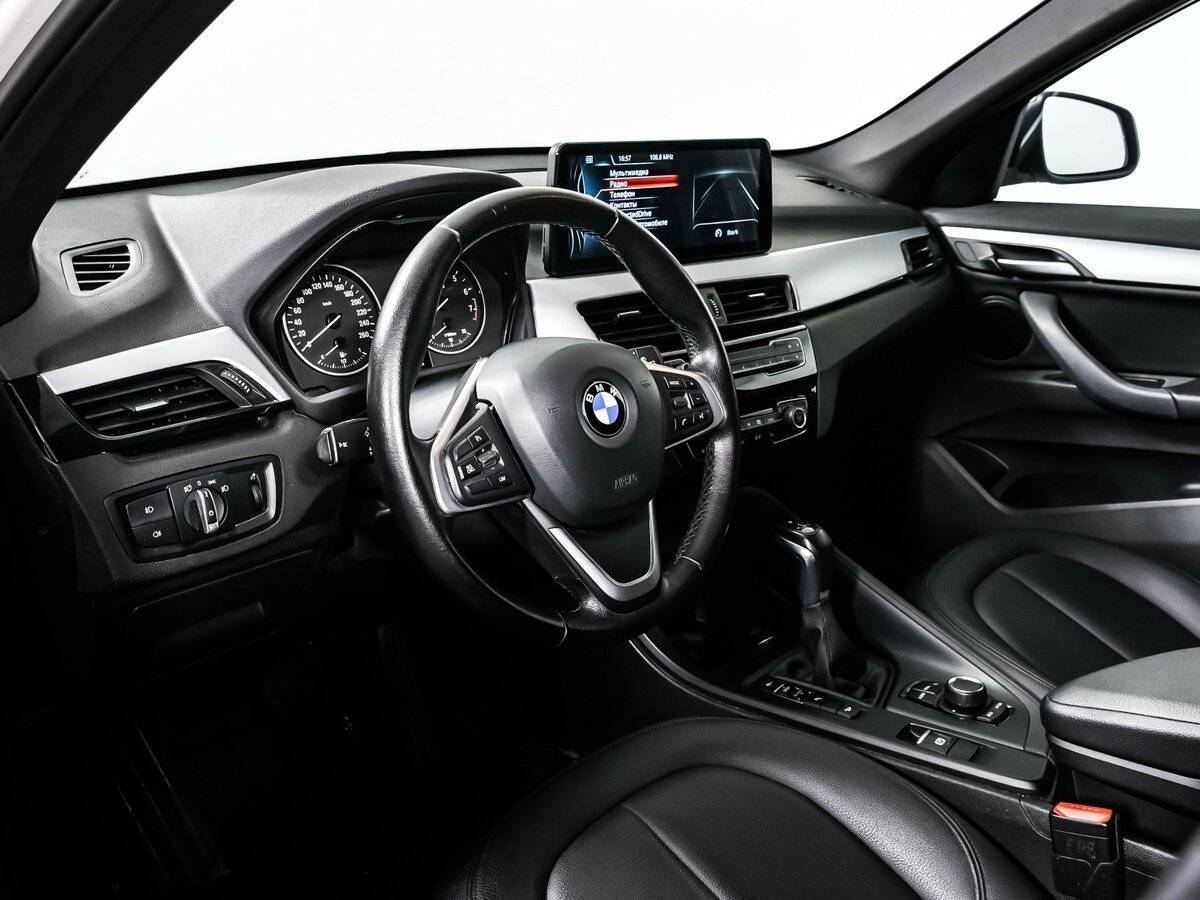BMW X1 20i xDrive, 2016 Фото №13