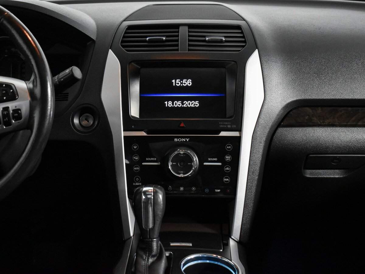 Ford Explorer, 2014 Фото №14