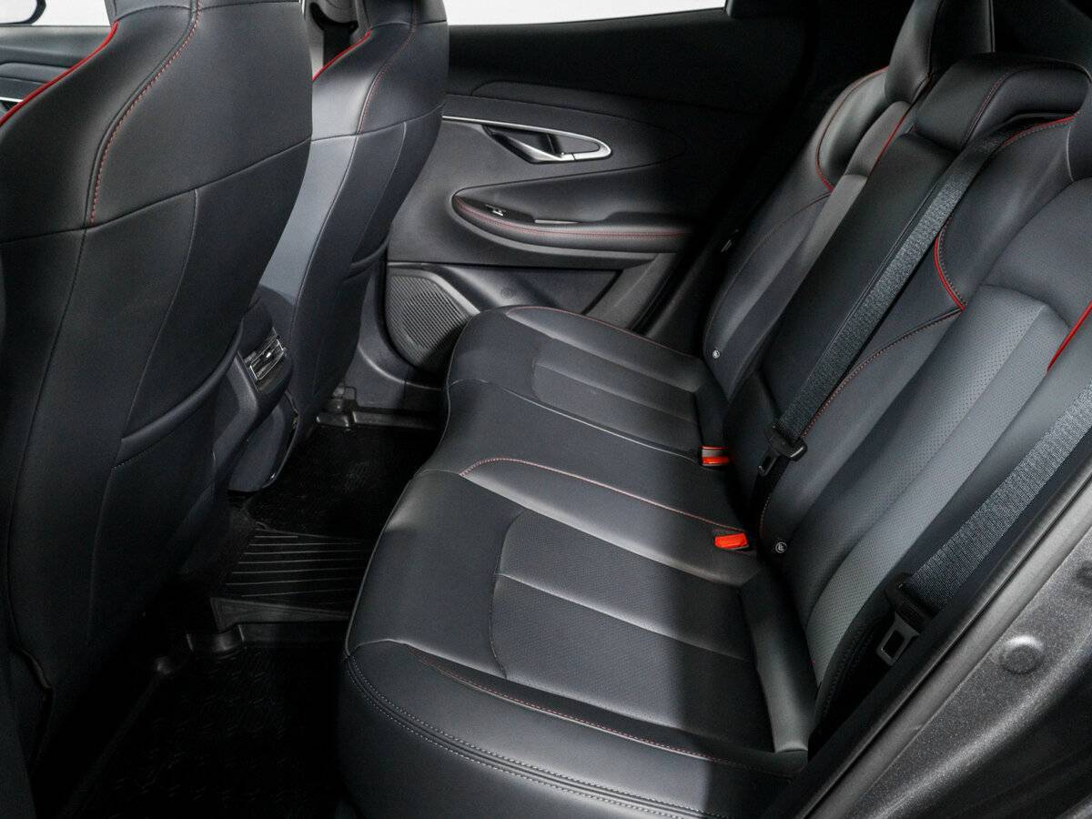 Changan UNI-T, 2023 Фото №10