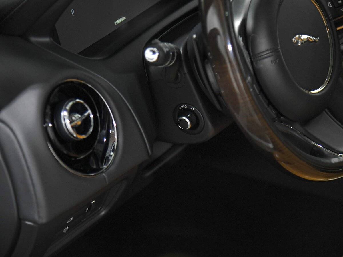 Jaguar XJ, 2016 - 118 568 км. | Фото №8