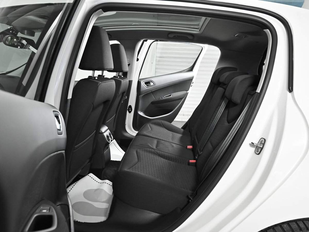 Peugeot 308, 2012 Фото №14