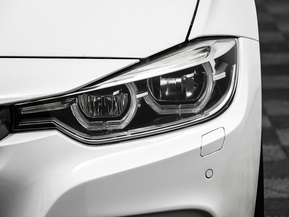 BMW 3 серии 320i xDrive, 2018 Фото №14