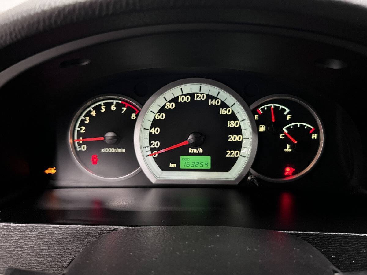 Daewoo Gentra, 2013 Фото №13