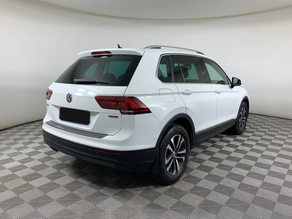 Volkswagen Tiguan, 2019 - 120 057 км. | Фото №5