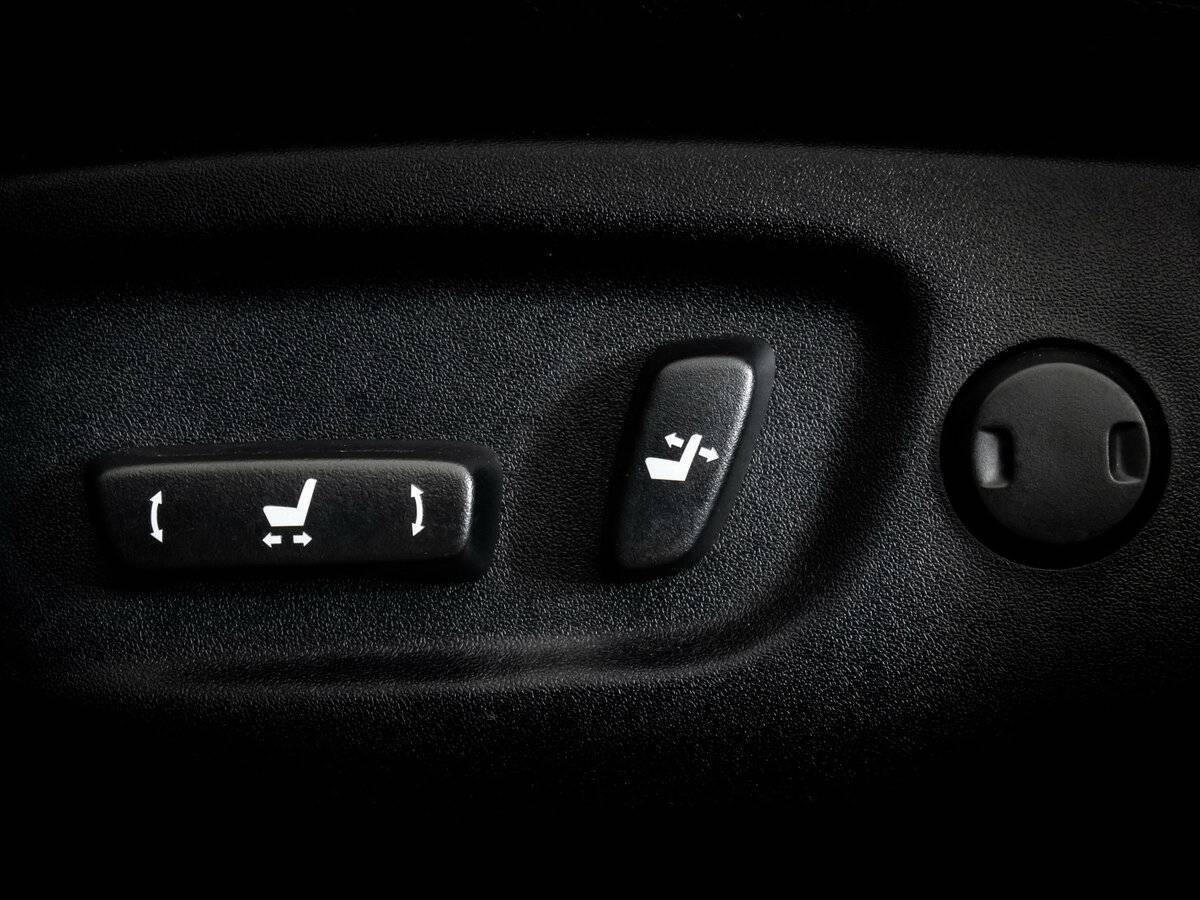 Toyota RAV4, 2015 Фото №17