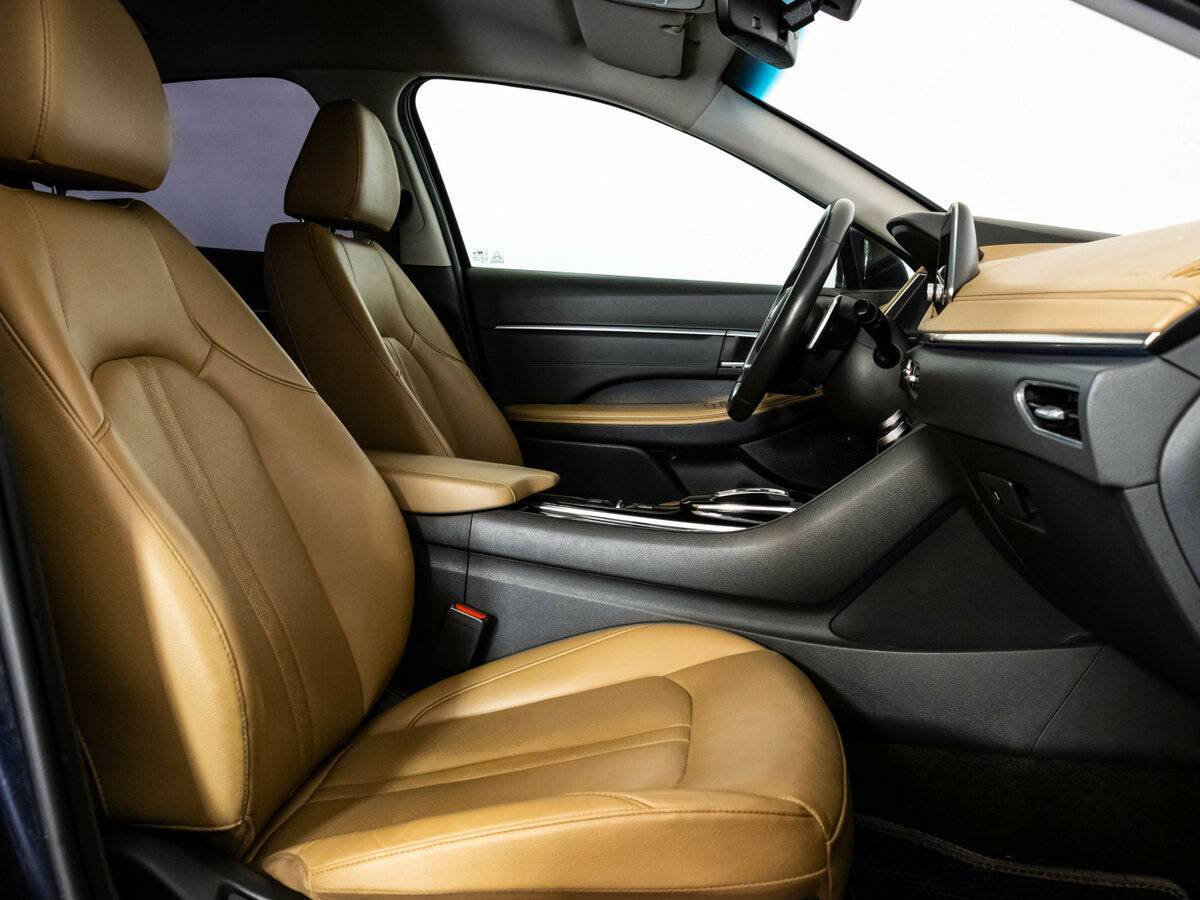 Hyundai Sonata, 2020 Фото №17