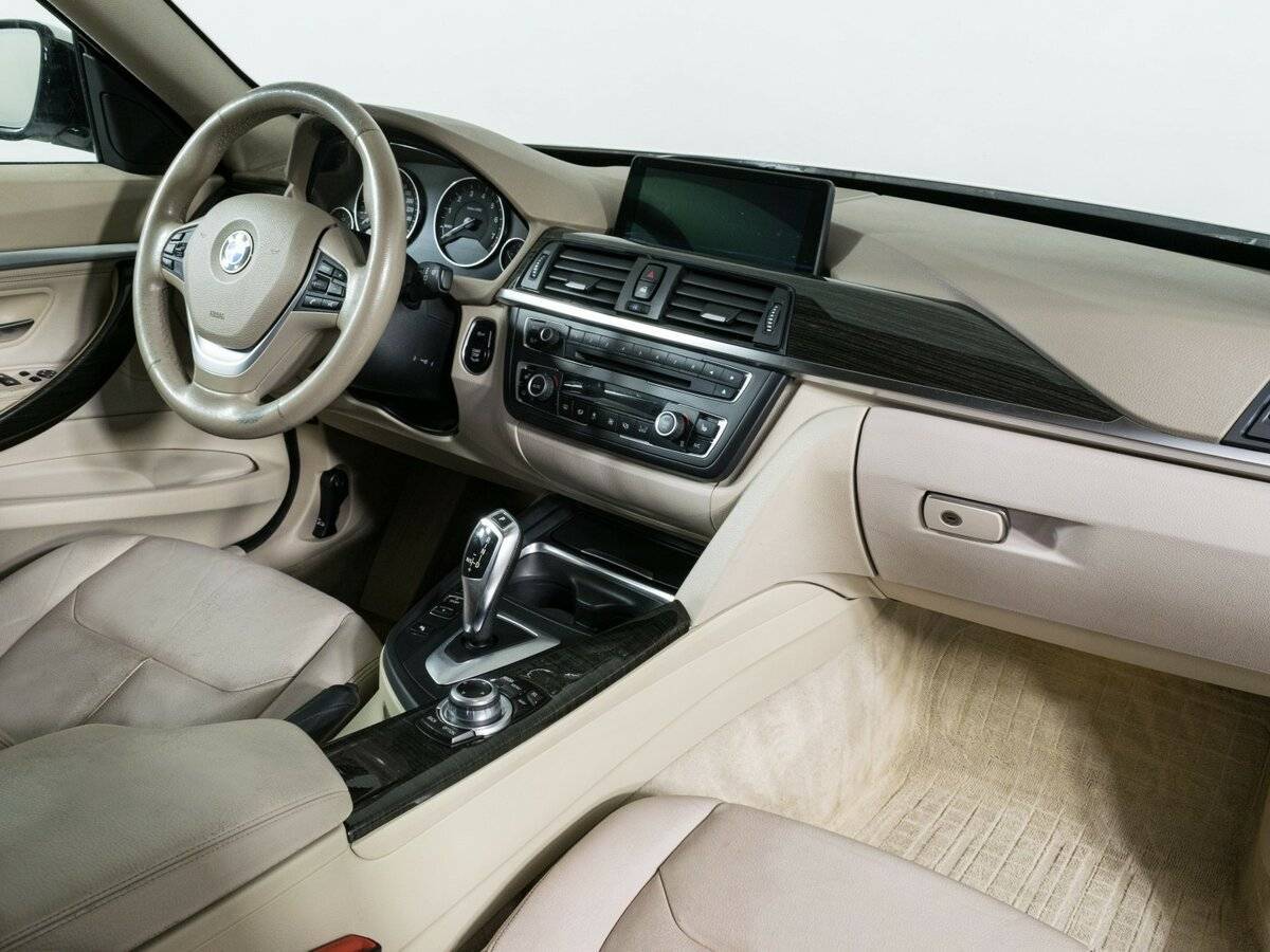 BMW 3 серии Gran Turismo 320i, 2013 Фото №11