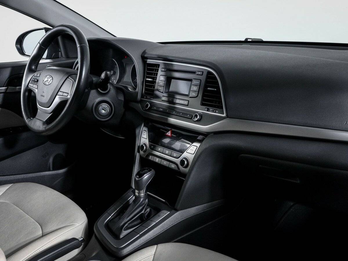 Hyundai Elantra, 2016 - 143 729 км. | Фото №7