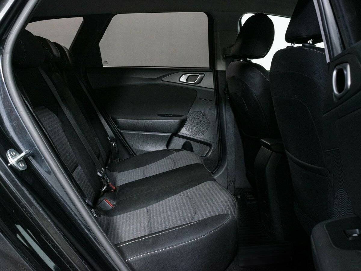 Kia Ceed, 2022 Фото №12