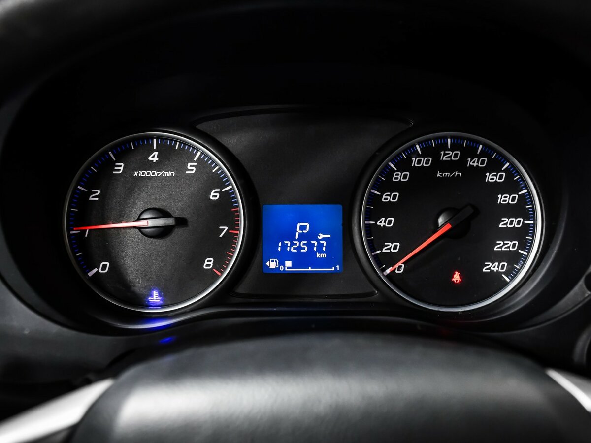 Mitsubishi Outlander III Рестайлинг, 2014 Фото №8