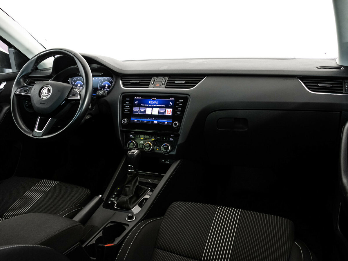 Skoda Octavia III (A7) Рестайлинг, 2019 - 55 817 км. | Фото №7
