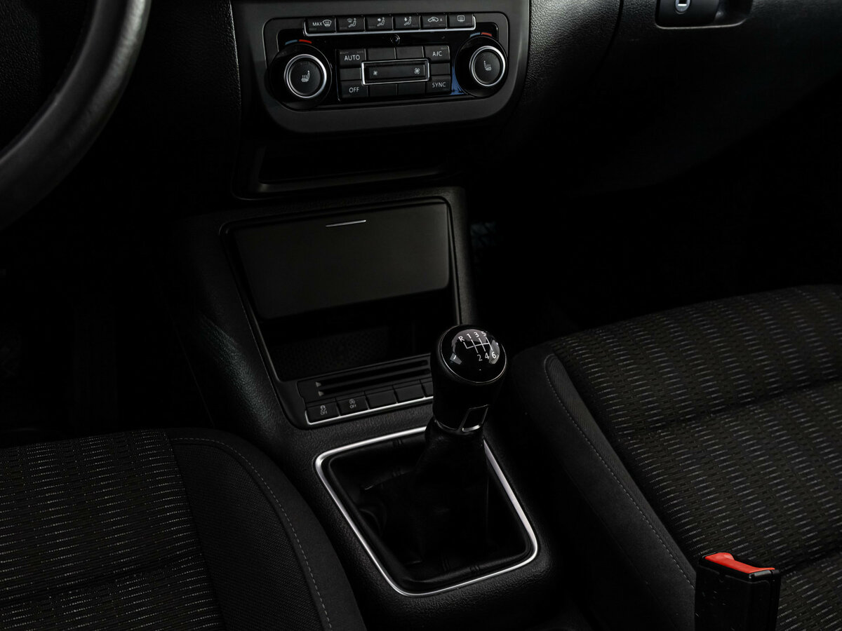 Volkswagen Tiguan I Рестайлинг, 2012 Фото №10