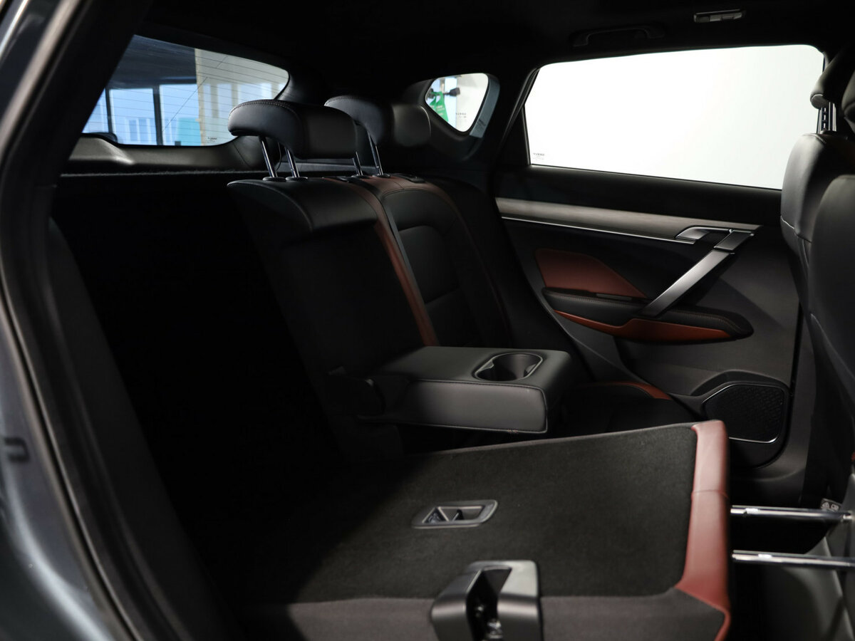 Geely Coolray I, 2022 Фото №15