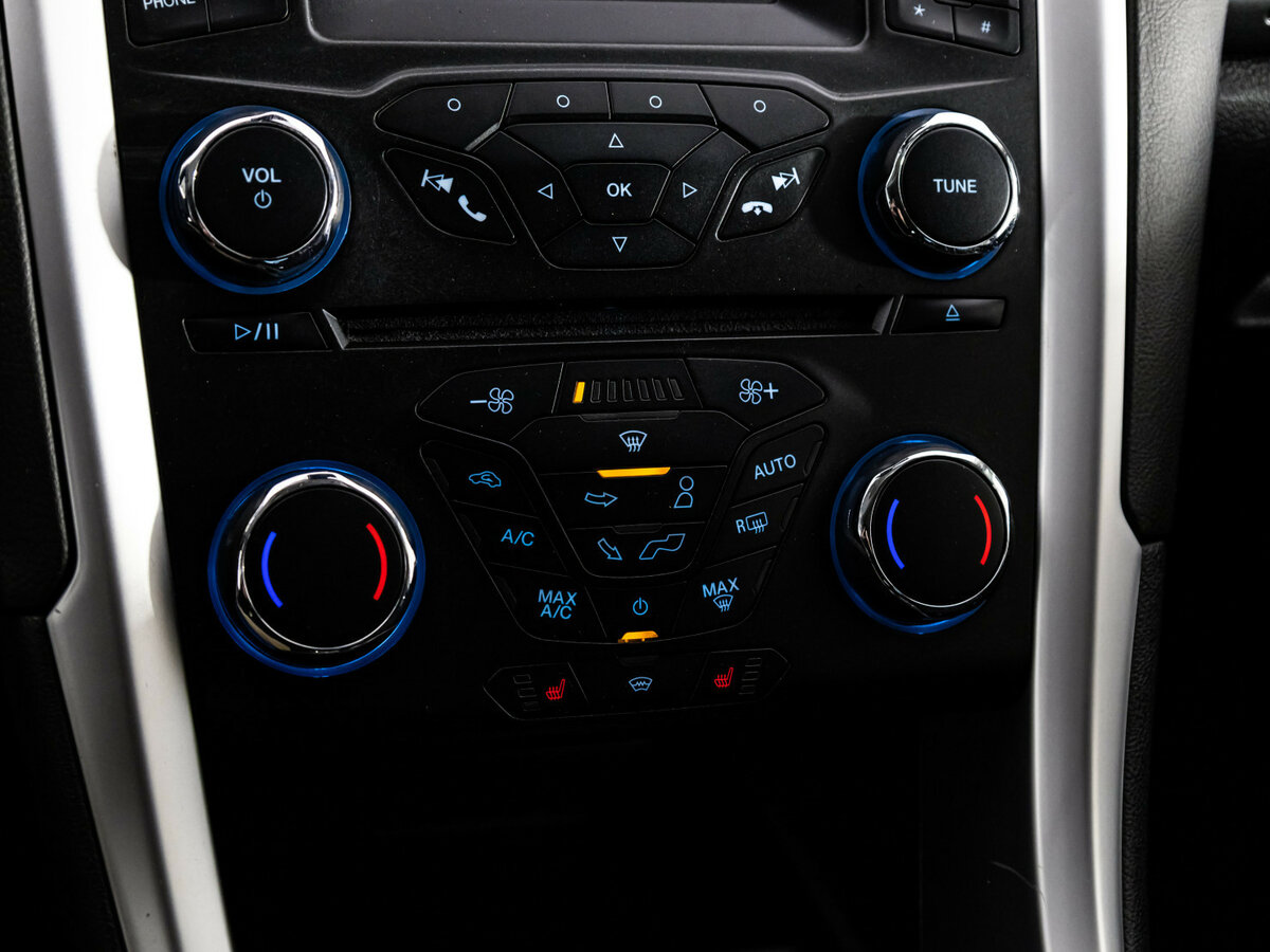 Ford Mondeo V, 2016 Фото №11