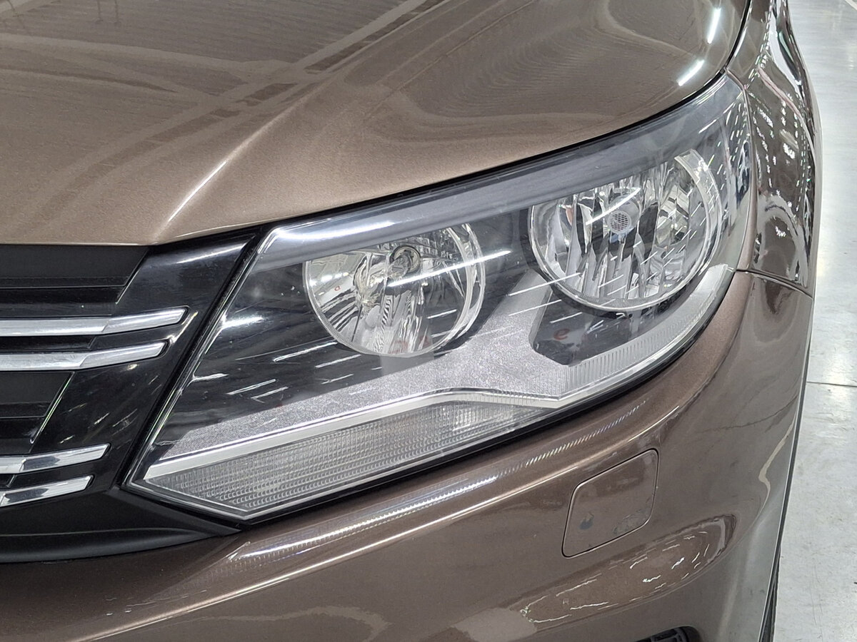 Volkswagen Tiguan I Рестайлинг, 2015 Фото №17